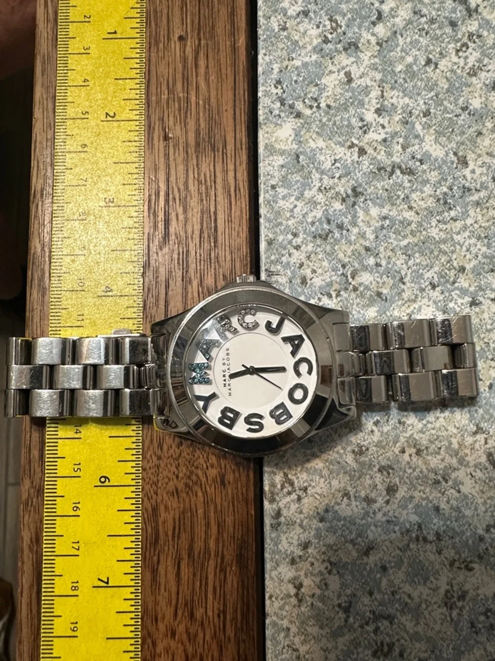 Marc by Marc Jacobs Silver-Tone Logo Bracelet Watch. Womens. EUC